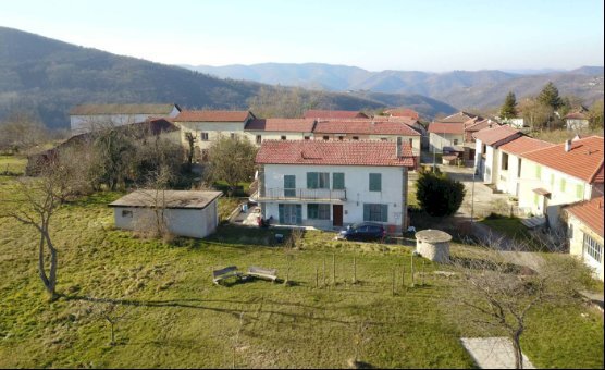 Independent house Pezzolo Valle Uzzone, Pezzolo Valle Uzzone - photo 1