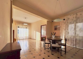 Three-room apartment Via Fiume, Sanremo - photo 8