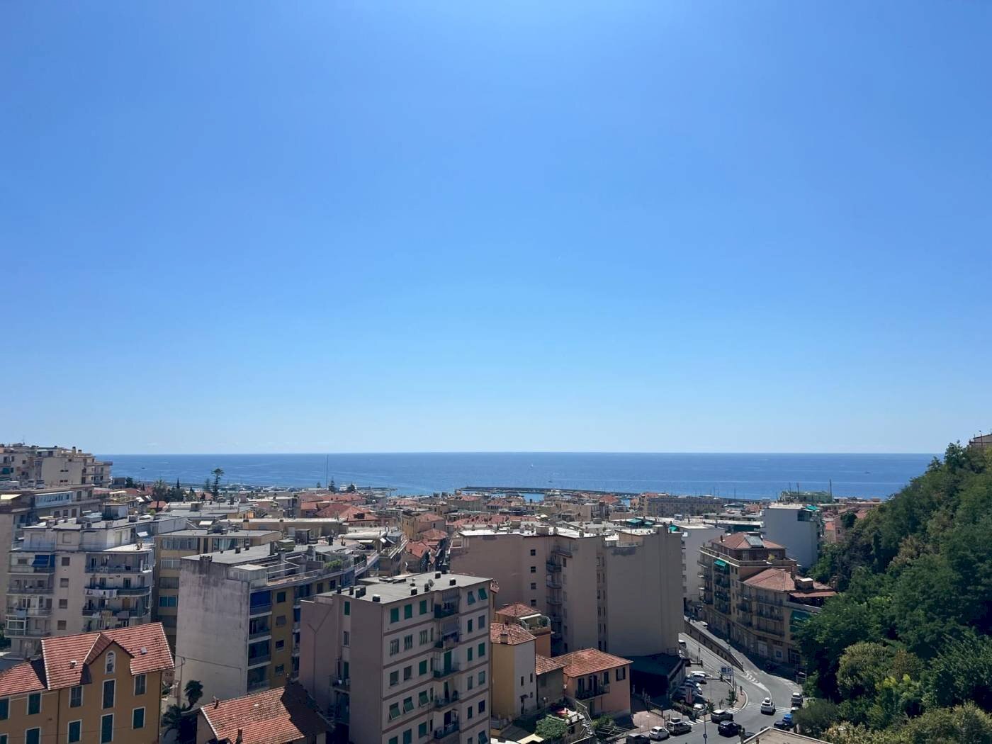 Bilocale Via Zeffiro Massa, 223, Sanremo - foto 1
