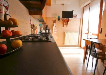 Trilocale Via Giuseppe Garibaldi, Cornaredo - foto 2