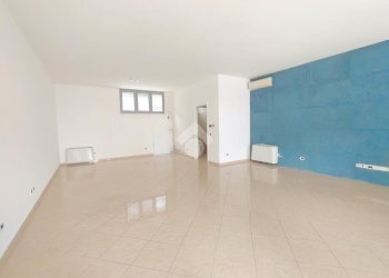 Negozio Ravenna, Ravenna (zona Teodorico) - foto 9