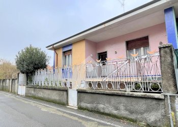 Portion of a house Via Fratelli Di Dio, Cornaredo - photo 1