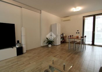 Four-room apartment Via Cusago, Bareggio - photo 9