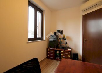 Four-room apartment Via Cusago, Bareggio - photo 21