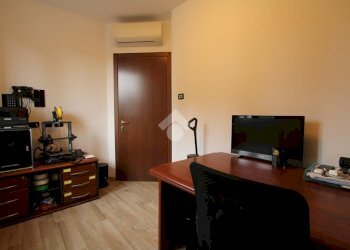 Four-room apartment Via Cusago, Bareggio - photo 22
