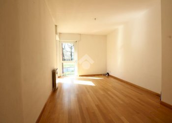 Two-room apartment Nona strada torre, Segrate - photo 6