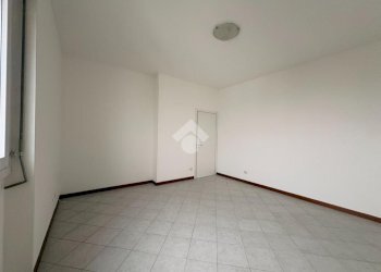 Two-room apartment Seconda strada torre, Pioltello - photo 11