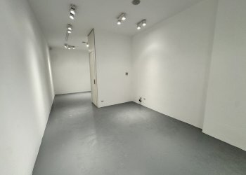 Negozio Corso Nizza, Cuneo (zona Centro) - foto 2