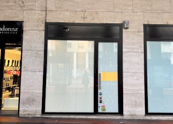Negozio Corso Nizza, Cuneo (zona Centro) - foto 4