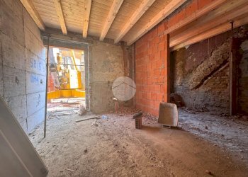 Two-room apartment Via Matteotti, Peschiera Borromeo - photo 14
