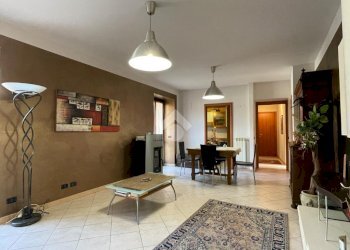 Four-room apartment Via I Maggio, Canelli - photo 4