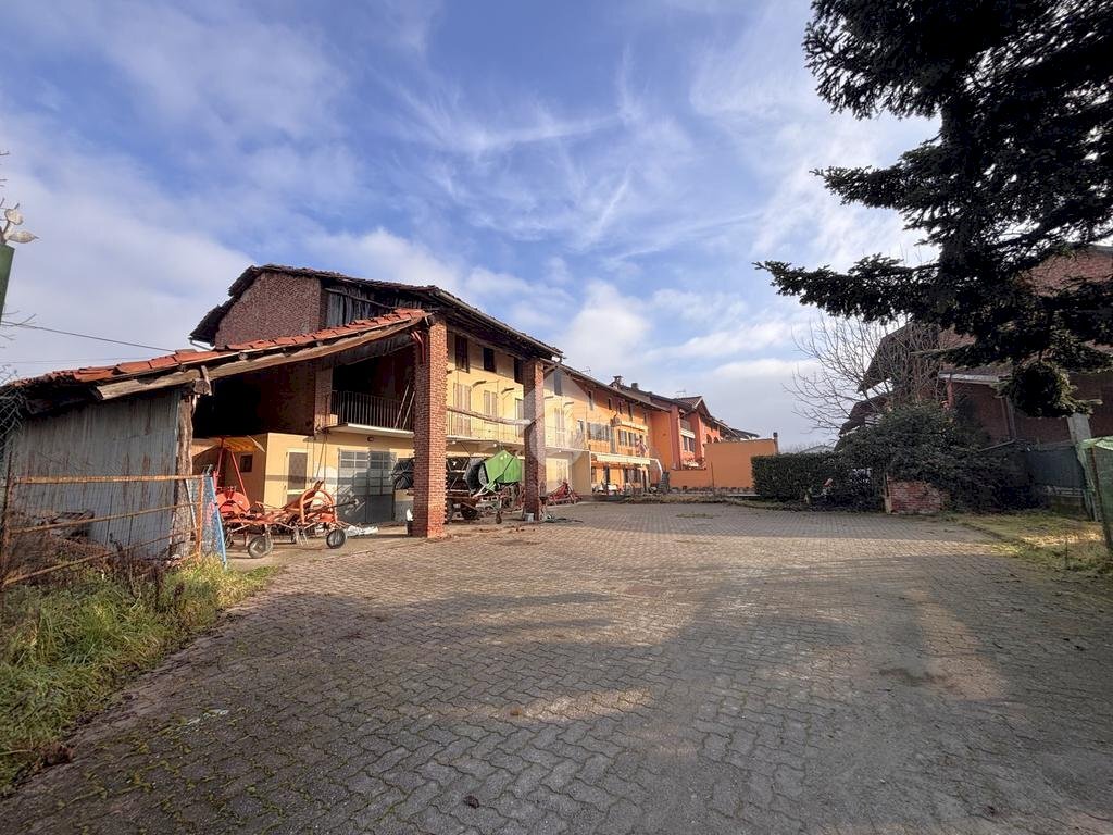 Casa semi indipendente Via San Giovanni, Strambino - foto 2