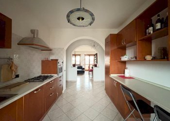 Four-room apartment Via Ponte Chiusella, Romano Canavese - photo 6