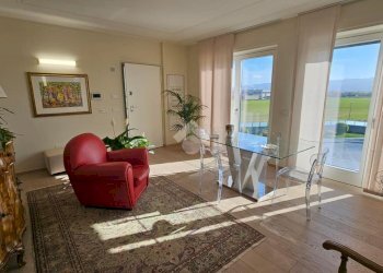 Four-family villa Str. Borgo S. Martino, Bra - photo 21