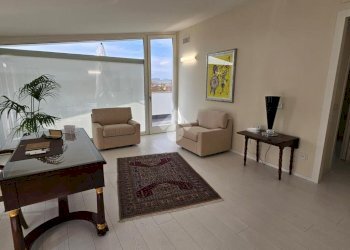 Four-family villa Str. Borgo S. Martino, Bra - photo 22