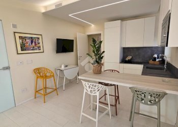 Four-family villa Str. Borgo S. Martino, Bra - photo 24