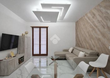 Four-room apartment Via Crimea, Bra - photo 1