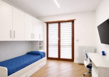 Four-room apartment Via Crimea, Bra - photo 14