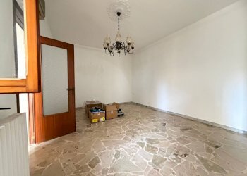 Foto 16 - Trilocale via monteroni
 
1, Lecce - foto 16