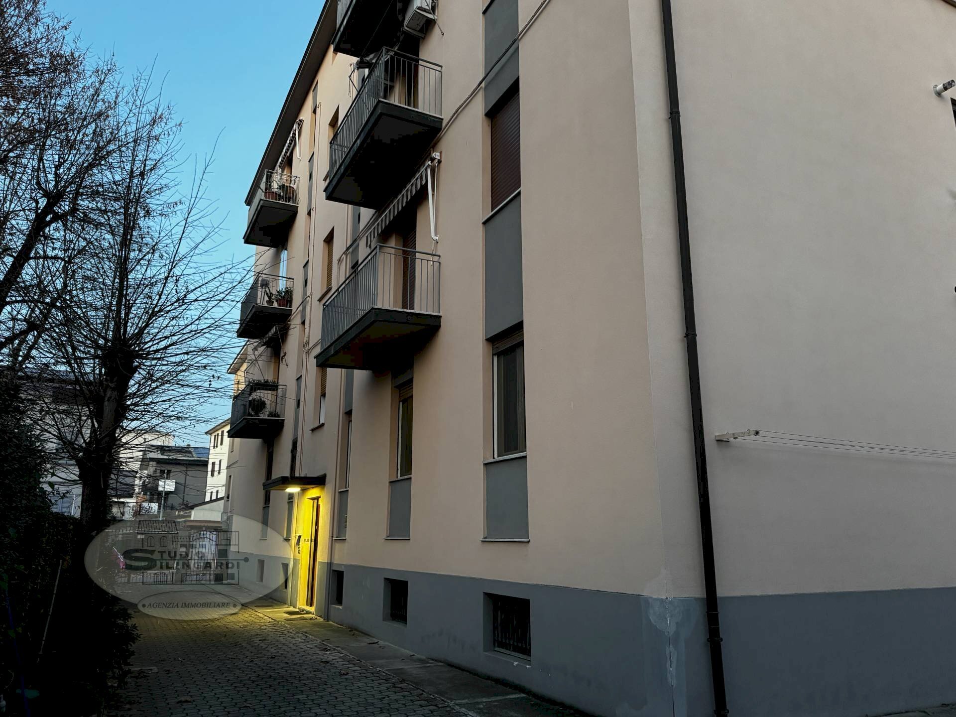 Foto 1 - Trilocale Via Costa
 
34, Sassuolo - foto 1