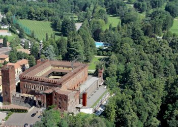 Foto 11 - Commercial Premises Piazza Castello, Carimate - photo 11