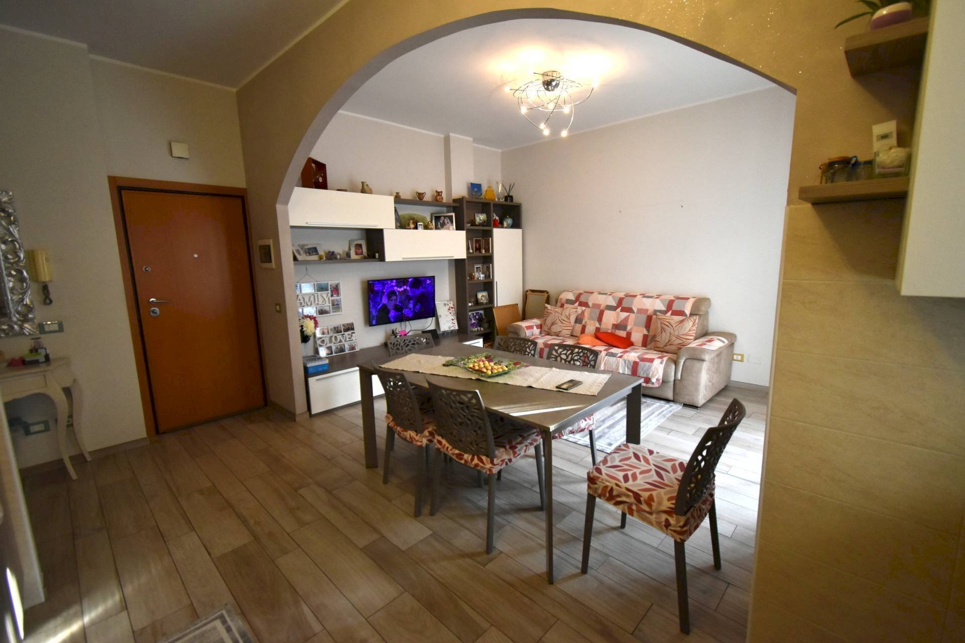 Foto 2 - Three-room apartment CARDUCCI
 
1, Carnate - photo 2