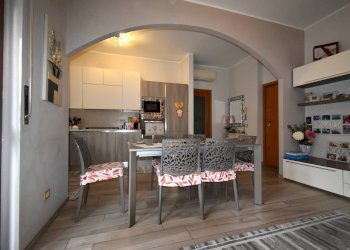 Foto 11 - Trilocale CARDUCCI
 
1, Carnate - foto 11