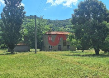 Foto 1 - Rustic C.da Piano Morra snc, Benevento - photo 1