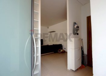 Hall / corridoio - Casa indipendente Via Thaon De Revel
 
2, Sannicandro di Bari - foto 2