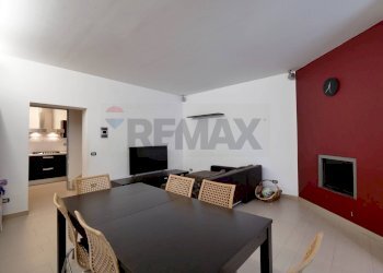 Sala da pranzo - Casa indipendente Via Thaon De Revel
 
2, Sannicandro di Bari - foto 4