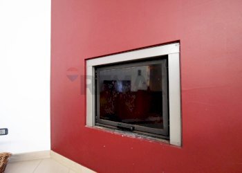 Dettagli - Casa indipendente Via Thaon De Revel
 
2, Sannicandro di Bari - foto 5