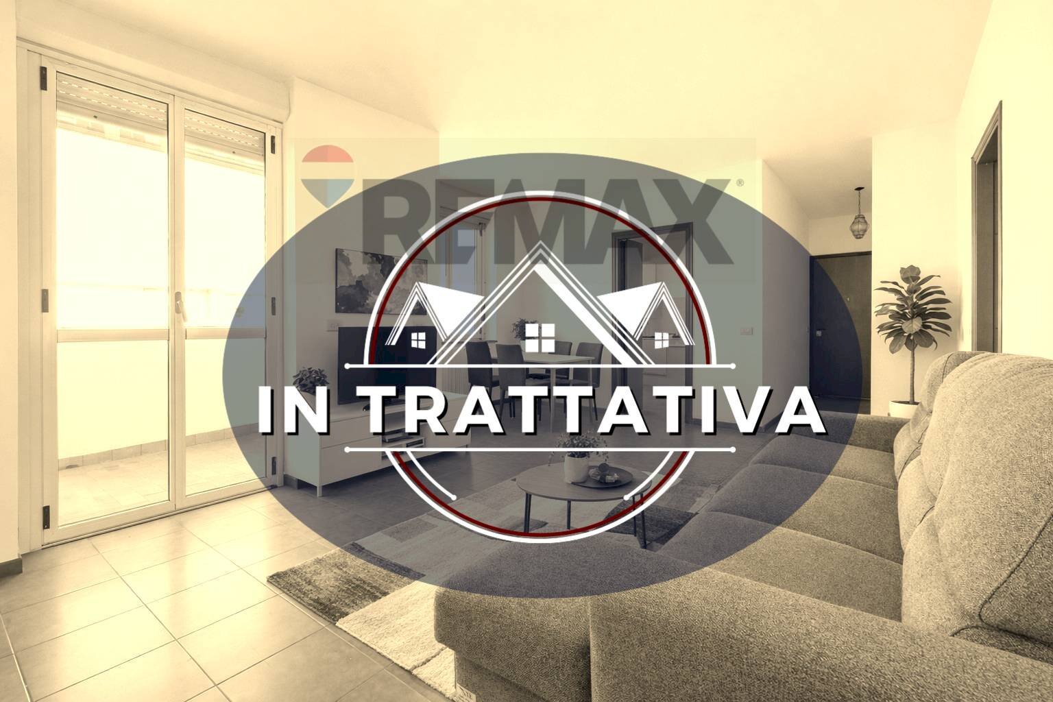 Soggiorno - Three-room apartment VIA GIANNI RODARI
 
35, Varese - photo 1