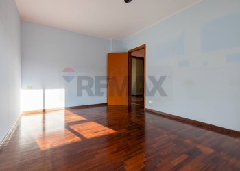 Stanza vuota - Trilocale VIA GIANNI RODARI
 
35, Varese - foto 19