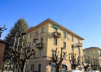 Edificio all\'aperto - Bilocale viale belforte
 
93, Varese - foto 1