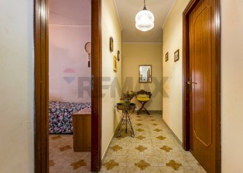 Hall / corridoio - Four-room apartment Via Della Conciliazione
 
24, Palermo - photo 14