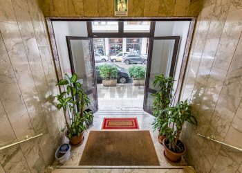 Ricezione / Lobby - Appartamento Via Edmondo De Amicis
 
3, Palermo - foto 13