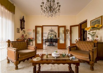 SALONE/SOGGIORNO - Apartment Corso Calatafimi
 
202, Palermo - photo 16