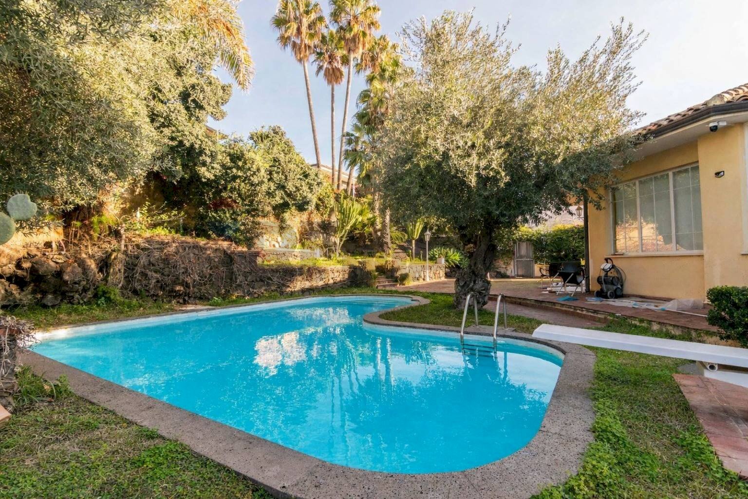 Piscina - Villa via Antonello Da Messina
 
73, Aci Castello - photo 1