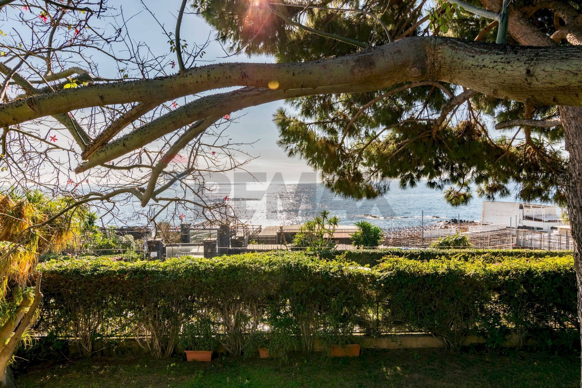 Giardino - Villa via Antonello Da Messina
 
73, Aci Castello - photo 3