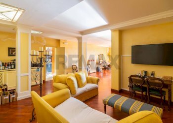 Sala da pranzo - Villa via Antonello Da Messina
 
73, Aci Castello - foto 6