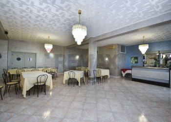 Sala da pranzo - Locale Commerciale Via Provinciale Per Riposto
 
57/A, Acireale - foto 55