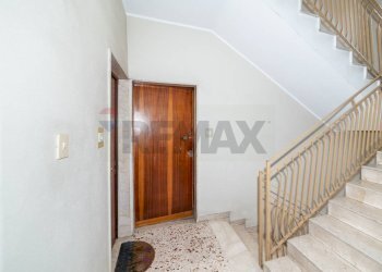 Scale - Trilocale Via Ammiraglio Caracciolo
 
52, Catania - foto 4