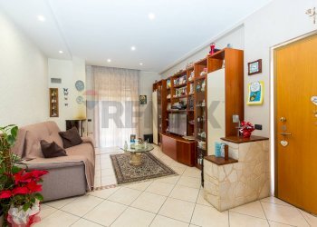 Soggiorno - Trilocale via Don Ludovico
 
15A, Pedara - foto 1