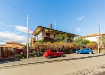 Casa all\'aperto - Trilocale via Don Ludovico
 
15A, Pedara - foto 2