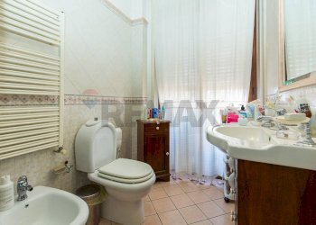 Bagno - Trilocale via Don Ludovico
 
15A, Pedara - foto 18