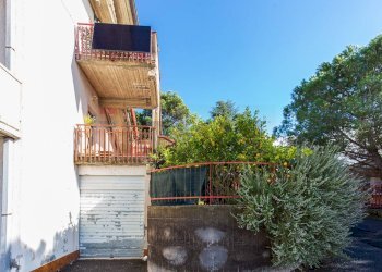 Giardino - Trilocale via Don Ludovico
 
15A, Pedara - foto 26