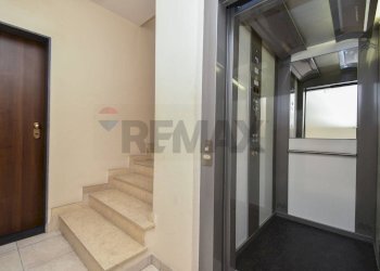 Scale - Attico via firenze
 
162, Aci Castello - foto 23