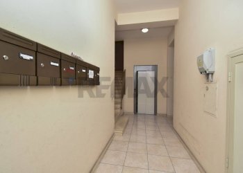 Ricezione / Lobby - Attico via firenze
 
162, Aci Castello - foto 24