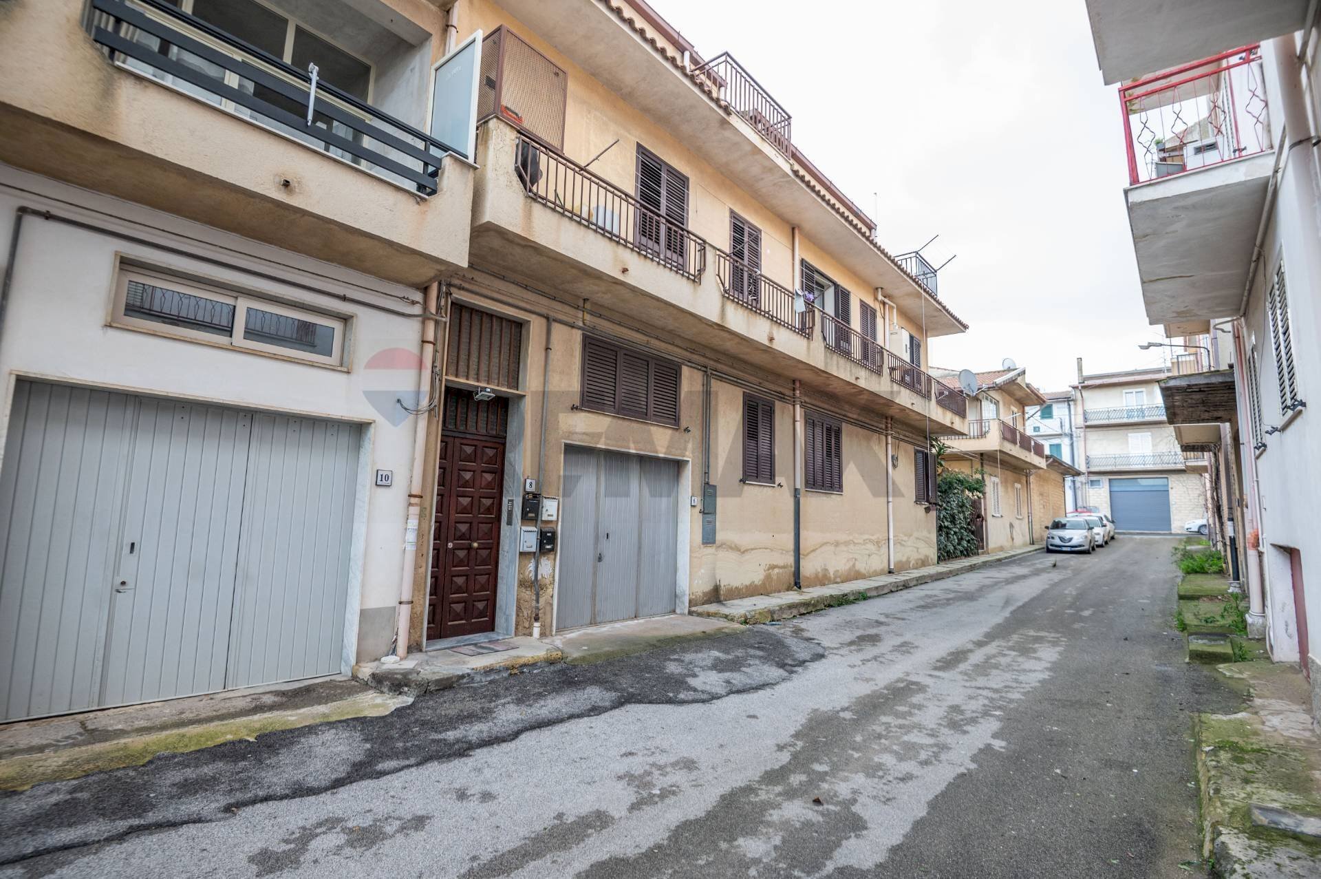 Edificio all\'aperto - Quadrilocale Via Raffaello Sanzio
4, Grammichele - foto 3