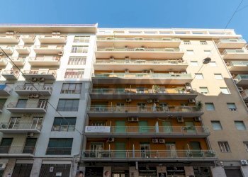 Edificio all\'aperto - Quadrilocale Via Giacomo Leopardi
 
125, Catania - foto 31